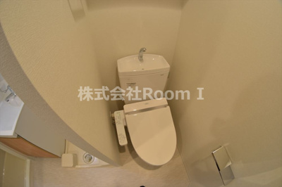 【トイレ】 | ルーエ天満橋 | ゆったりとした空間のトイレです