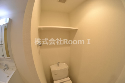 【トイレ】 | ルーエ天満橋 | コンパクトで使いやすいトイレです