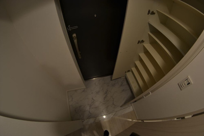 【玄関】 | ルーエ本町（旧Core本町） | 明るい玄関です