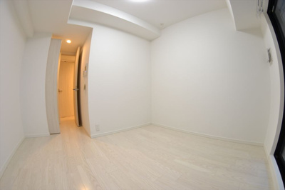 【寝室】 | ルーエ本町（旧Core本町） | ゆとりの広さです