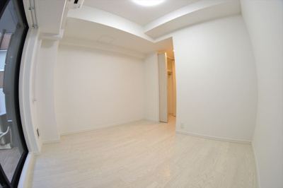 【洋室】 | ルーエ本町（旧Core本町） | ゆったりした洋室です