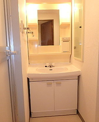 【独立洗面台】 | リリエンベルグ壱番館