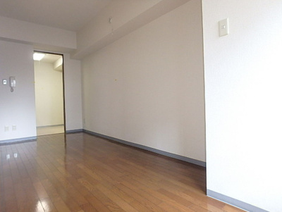 【居間・リビング】 | リリエンベルグ壱番館