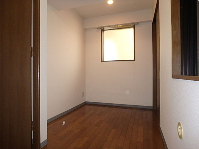 【寝室】 | リリエンベルグ壱番館