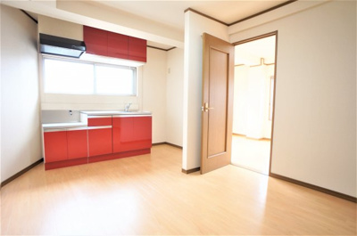 【居間・リビング】 | トモヒサビル | 広いダイニングはレイアウトも楽しみですね