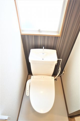 【トイレ】 | トモヒサビル | もちろんウォシュレットです