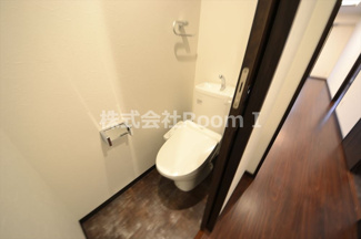 【トイレ】 | B-PROUD天満橋 | シンプルで使いやすいトイレです