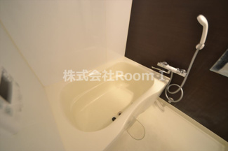 【浴室】 | アーバネックス北浜 | コンパクトで使いやすいお風呂です