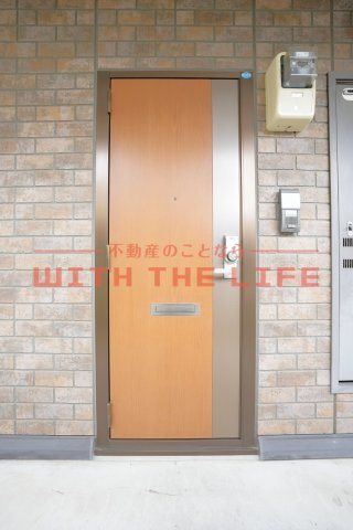 カトルセ【10，000円キャッシュバック対象物件】の玄関|ゆったりとした玄関です