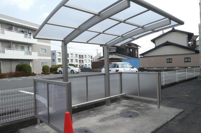 倉敷市茶屋町のアパートのその他共用部分|自転車置き場