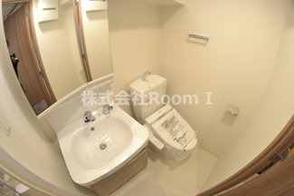 【トイレ】 | プレサンス松屋町グレース | 落ち着いた色調のトイレです
