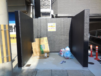 【設備】 | グランカリテ神戸WEST | ゴミ捨てが簡単。敷地内ゴミ捨て場。