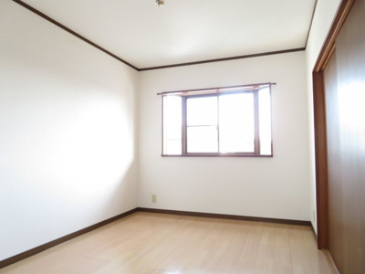 【洋室】 | グリーンビラ福 | 南東洋室