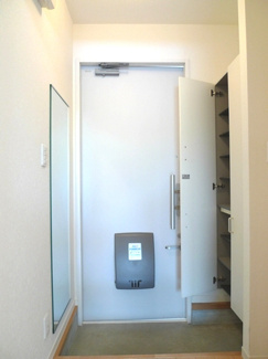 【玄関】 | ハッピークローバーＢ棟