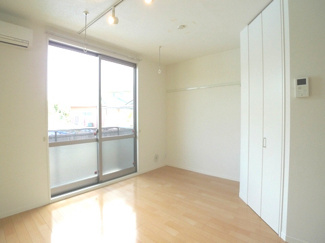 【居間・リビング】 | ハッピークローバーＢ棟