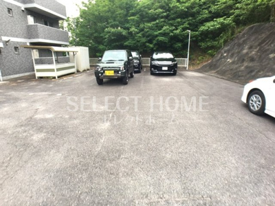 【駐車場】 | グランドール・ベルI | 駐車場があります