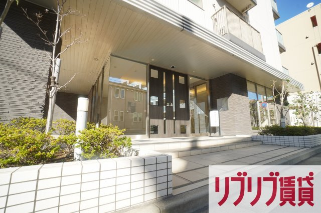 サンクレイドル千葉県庁前のエントランス