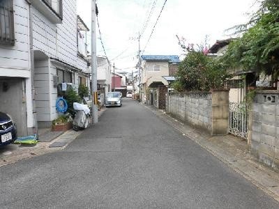 セジュールMAKOTOの周辺|前面道路