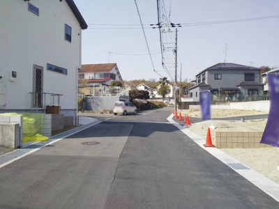 【前面道路含む現地写真】 | 京田辺市薪長尾谷5号地　新築戸建