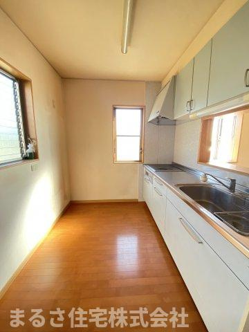 大塚町権現前　中古戸建のキッチン