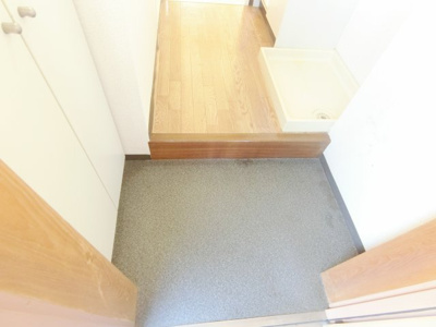 【玄関】 | ダイアパレス水木通弐番館 | 収納もある玄関です