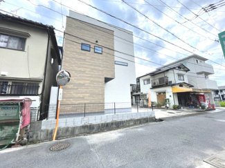 【前面道路含む現地写真】