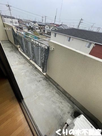 【バルコニー】 | プリエール井原 | 広々としたバルコニーです