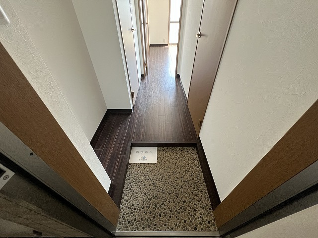 グランパレスパゴダのその他|ゆったりとした玄関です