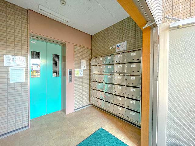 グランパレスパゴダのエントランス|毎日通るエントランスはこのようになっています