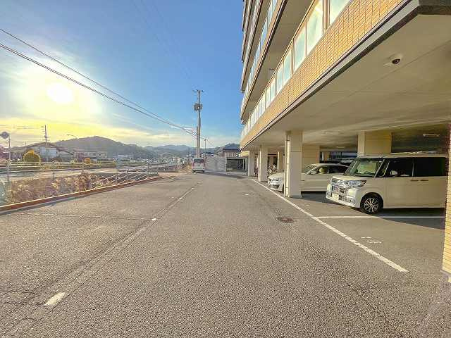 グランパレスパゴダの駐車場|駐車場です