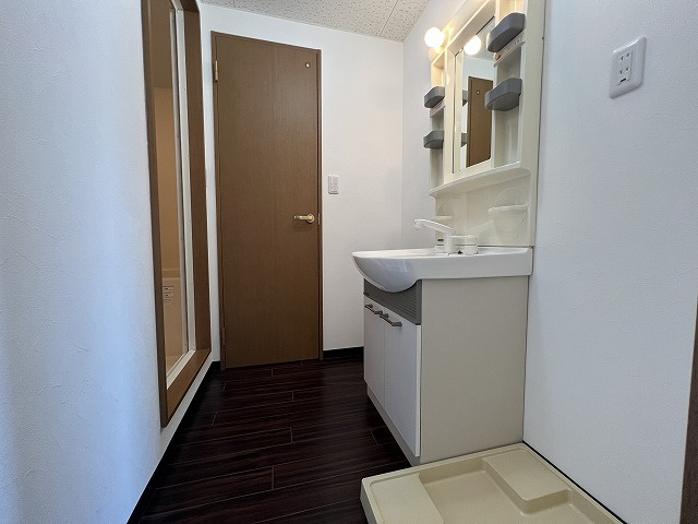 グランパレスパゴダの内装|脱衣スペースもあります