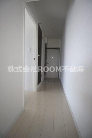 LIEN MON COEUR（ﾘｱﾝﾓﾙｸｰﾙ）の居間・リビング|ゆったりとした居間です