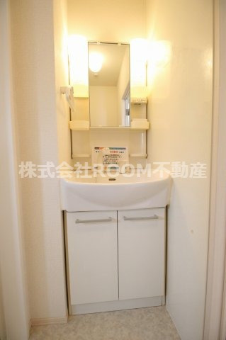 N’ｓ　BLANC　Ａ棟の洗面所|広い洗面スペース