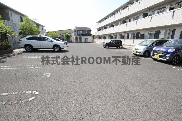 N’ｓ　BLANC　Ａ棟の駐車場|駐車場です