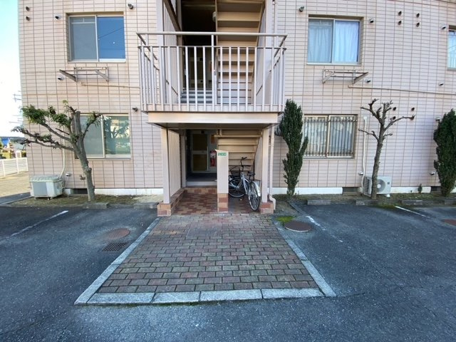 サンモールのエントランス