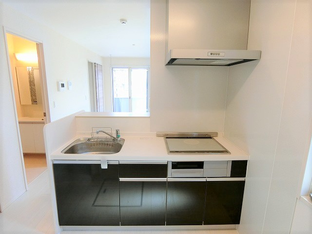 レ・ブルーのキッチン