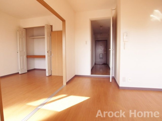 【居間・リビング】 | ゆったりとした居間です