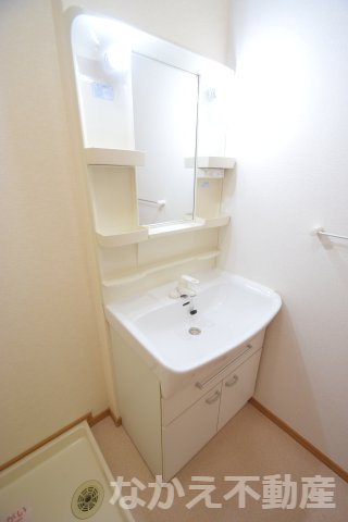 【洗面所】 | 忙しい朝には欠かせない洗面所です