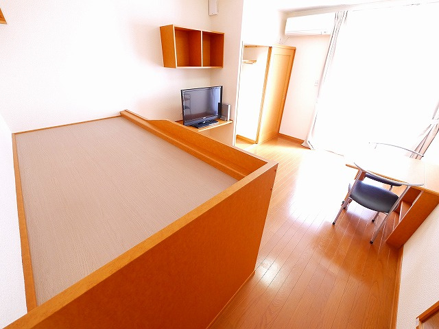 レオパレスヴィラージュＣの洋室|広々とした洋室です
