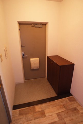 【玄関】 | マッティーナ神戸弐番館