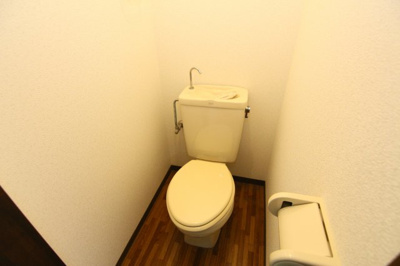 【トイレ】 | サンヒルズ日吉 | 別のお部屋の参考写真となります