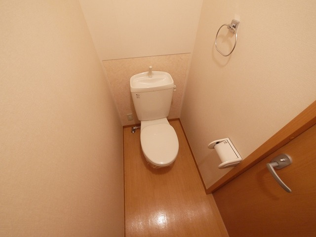 サニーハイツ（州見台）のトイレ|落ち着いたトイレです