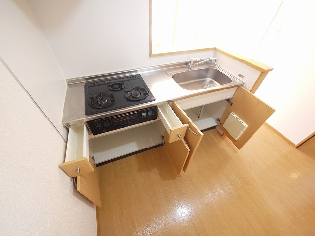 サニーハイツ（州見台）のキッチン|使いやすいキッチンです