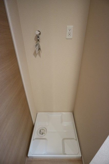 【洗面所】 | 忙しい朝には欠かせない洗面所です　別室参考写真・現状優先