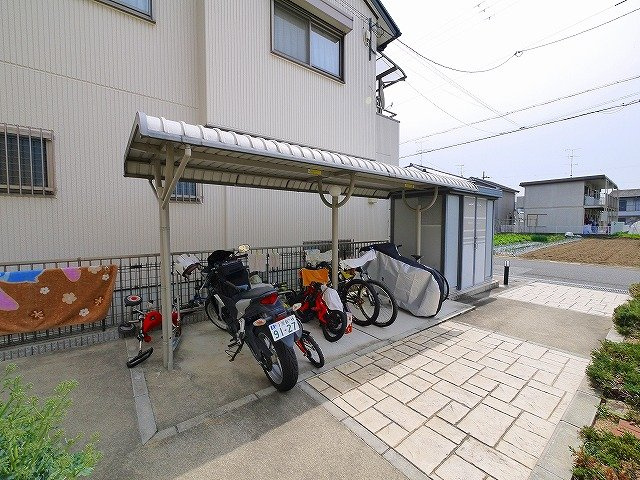 リバー　フォレストのその他共用部分|駐輪場です