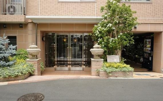 サンハーネス四谷のエントランス|サンハーネス四谷
