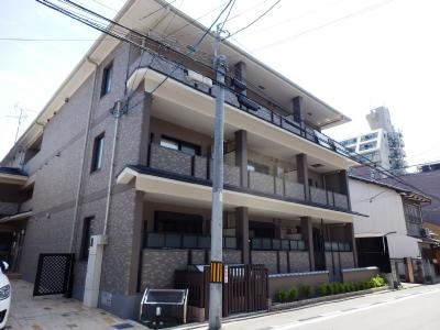 ルミエール西洞院の外観