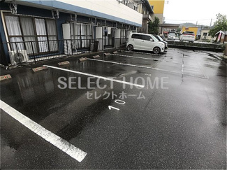 【駐車場】 | 駐車場完備です