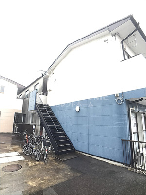【エントランス】 | パヴァーヌ仁木 | 建物の内部です