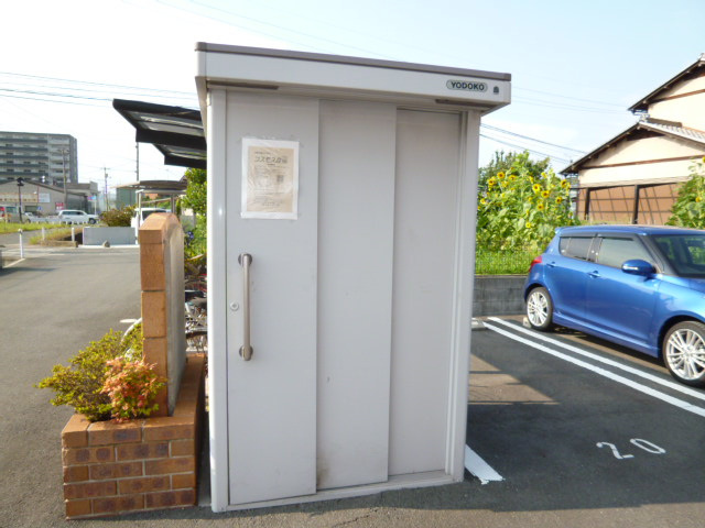 ウエスト・ベルジュＡのその他共用部分|敷地内ゴミＳＴ・当番なし